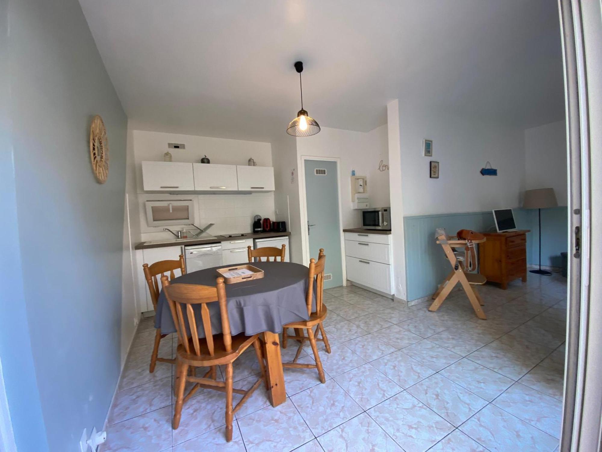 T2 Terrasse, Calme, Proche Mer Et Commodites Le Barcarès Extérieur photo